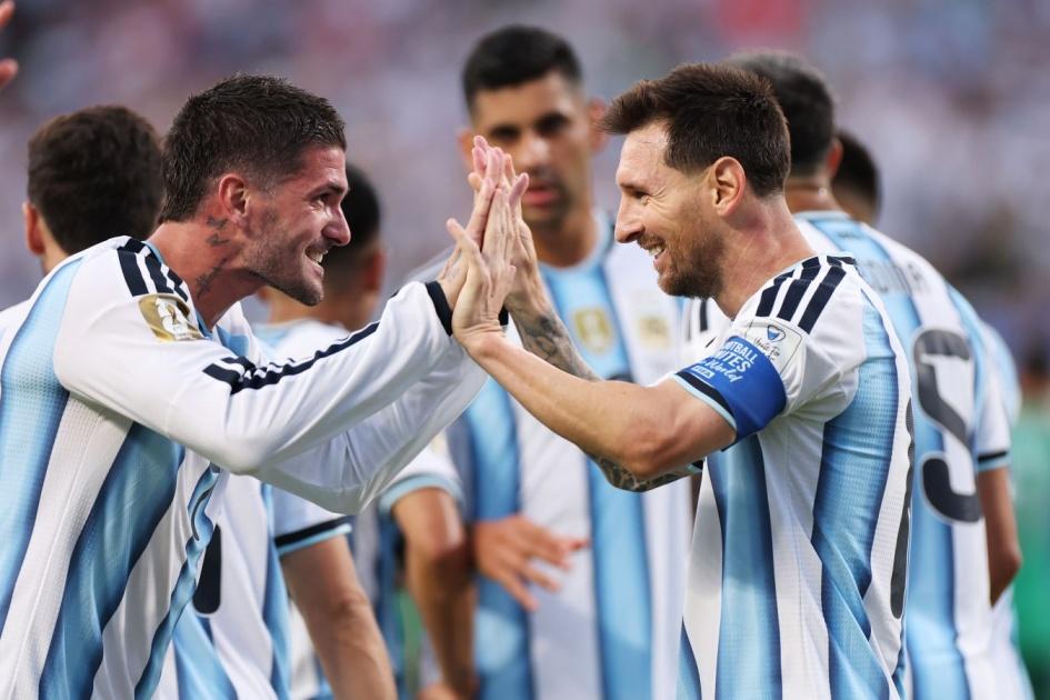 Kazanlı — Meksika'da Mesi'nin Hattrick'ini Değerlendirdi